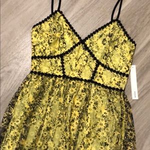 Midi yellow formal dress
